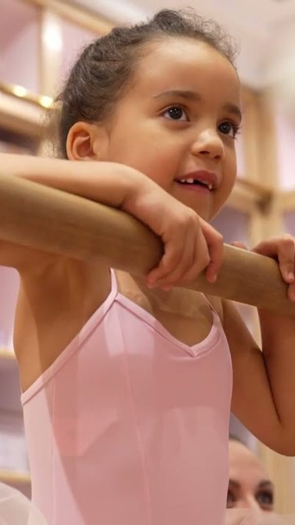 Make-A-Wish · Safya devient une ballerine